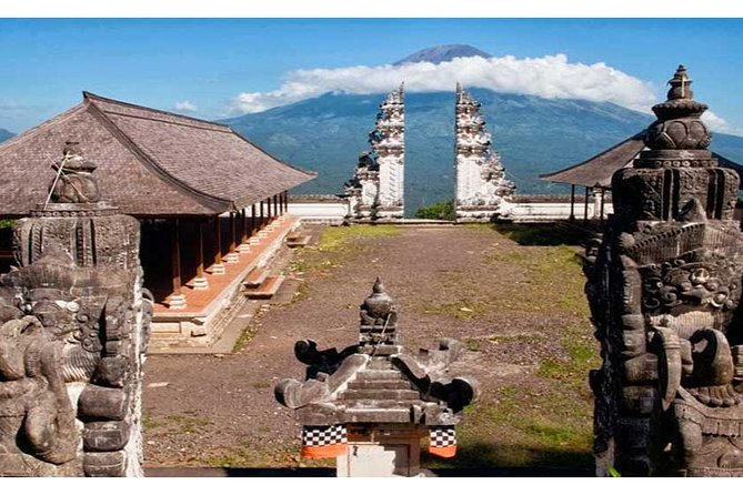 Tour Gate of Heaven at Lempuyang Temple - Blue Lagoon Snorkeling with lunch - Transportation and meeting the day’s pace from Kuta