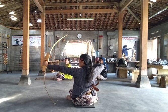 Traditional Javanese Archery Class - Meet-up at Prambanan, then on to the Pendhapa Jemparingan Cageran