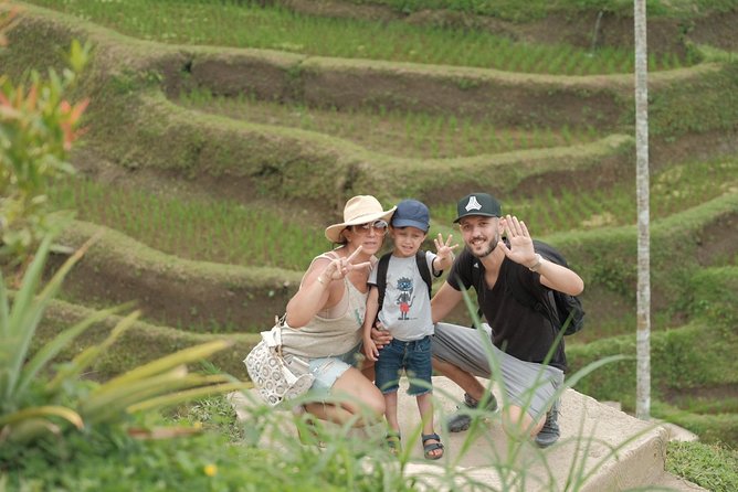 Trekking and Sightseeing tour with lunch - Tegalalang Rice Terrace: a viewpoint break after the walk