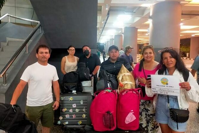 Ubud Bali - Airport & Ground Transfers | Price per Car - Getting picked up at Bali Airport, without playing hide-and-seek