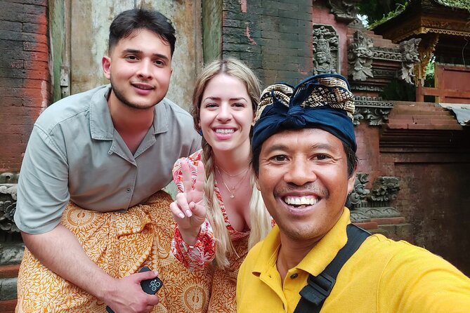 Ubud Bali Driver - Private Driver in Ubud - Stop-by-stop: Tirta Empul Temple and the holy water purification ritual