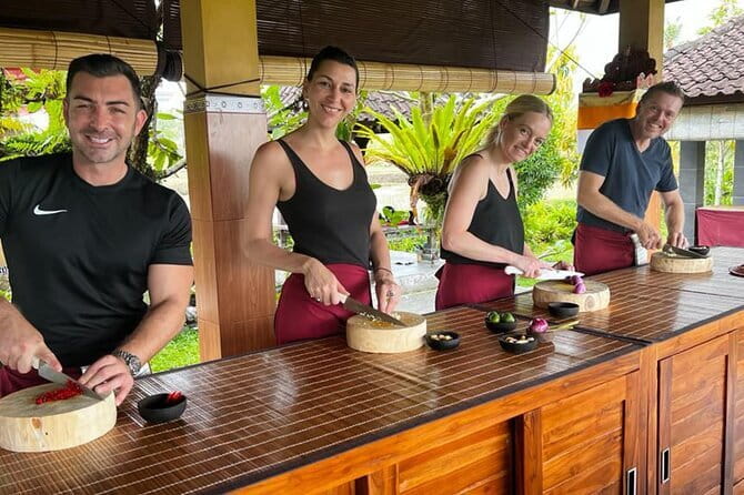 Ubud Cooking Class with Optional Market Visit Pickup Included - Market First: Choosing Ingredients Like a Local in Ubud