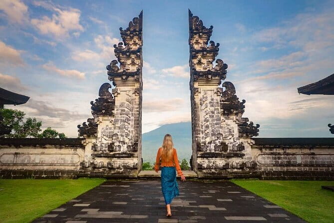 Ubud Full-Day Private Tour: Waterfall, Temple, Rice Terrace. - Stop 2: Batuan Temple, culture first, and scenic countryside breaks