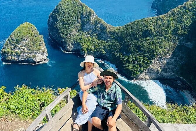 Ubud Highlight Private Charter with Jungle Swing - Stop 4: Tegenungan Waterfall for a Popular Jungle Setting Break