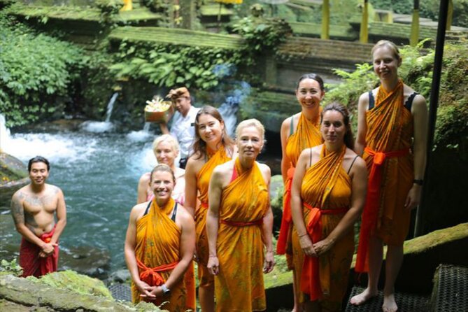 Ubud: Private Customized Highlights Tour - Waterfall day: Tibumana, Goa Raja, Suwat, Kanto Lampo, Taman Sari, Tegenungan, and Ulu Petanu