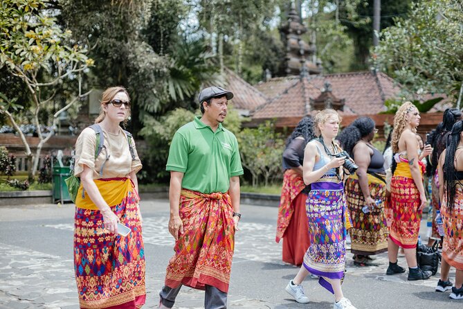 Ubud Small Group Tour: Monkey Forest, Tegalalang Rice Terraces and more - Price and logistics: where $18 is a bargain, and where costs can pop up