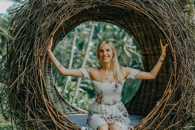 Ubud Swing with Private Photographer - Ubud swing and the nearby Instagram photo spots