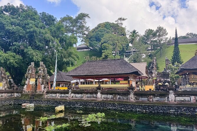 Ubud Tirta Empul Temple Tour with Purification Experience - The guides make it: Koman, Bayu, Kadek, and Dewa