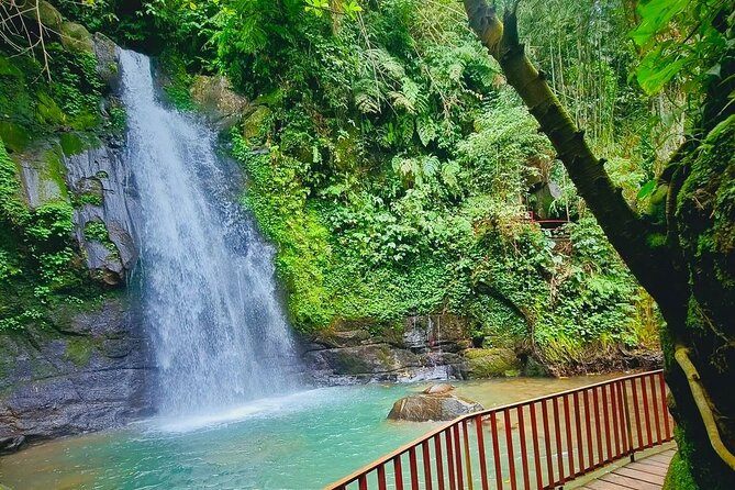 Ubud Top Waterfall and swing in tegallalang - The swing ride bonus and why it fits the day