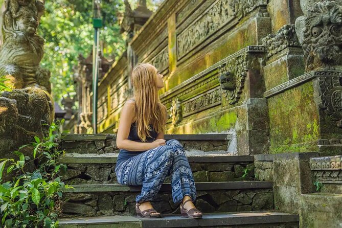 Ubud Tour Waterfall Rice Terrace Temple and Art Village - Ubud Jungle Swing for panoramic thrill photos