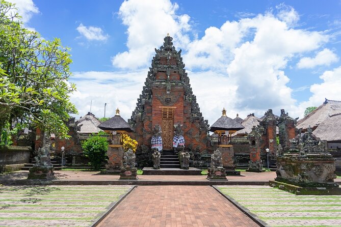 Ultimate Ubud Experience All Inclusive Private Day Tour - Celuk Village: gold and silver work you can actually see