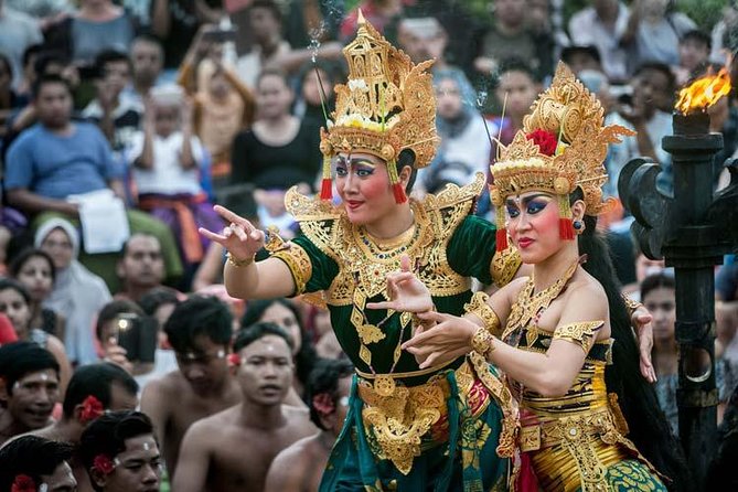 Uluwatu & Kecak Dance Tour (Private Half Day Tour) - What you see from the car, statue, rice terrace, and coastal pauses