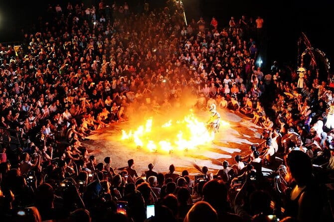 Uluwatu Kecak Tickets A Spectacular Show - Who this works best for, including solo nights