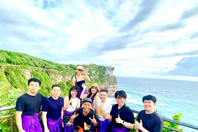 Uluwatu Temple Entry and Kecak Fire Dance Ticket - Logistics that matter on the ground: meeting point, duration, and getting there