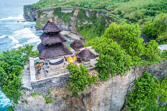 Uluwatu Temple Sunset and Kecak Fire Dance - Why this tour works: cliffs, culture, and dinner in the same window