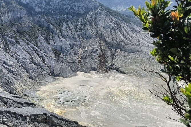 Volcano and Domas Crater of Hot Stony Bubble from Jakarta Lunch - Price and value, what $143 really covers