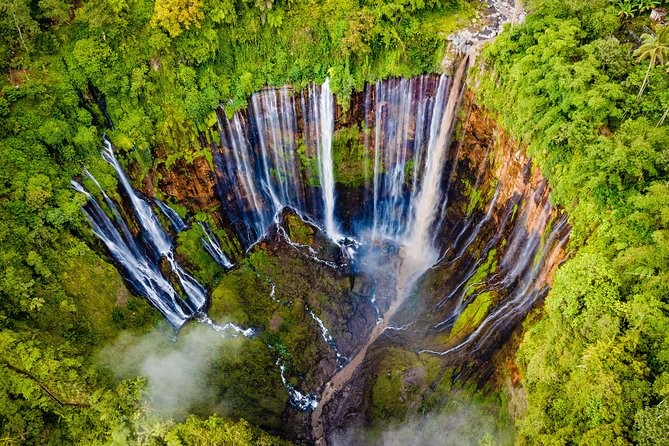 Waterfalls Tour - The guiding style that keeps you from wandering