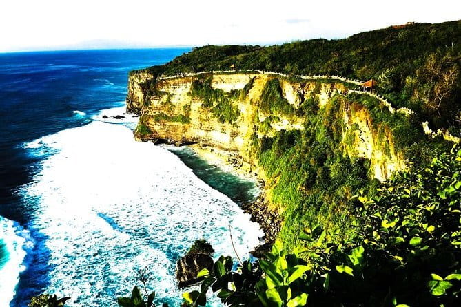 West Nusa Penida Day Trip - Lunch and Bottled Water: The Included Break You’ll Appreciate