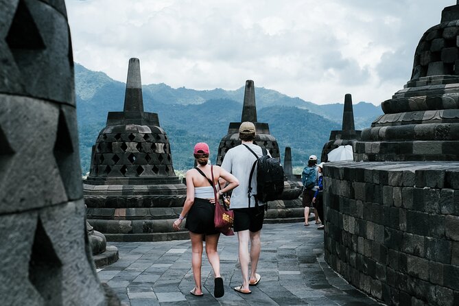Yogyakarta Borobudur Climb Up And Prambanan Temples Sharing Tour - The pace and timing: why this “8-10 hour” day feels manageable
