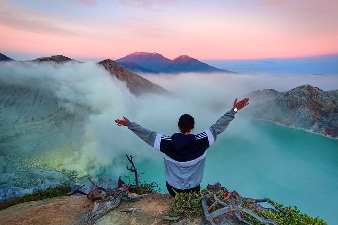 Yogyakarta Bromo Ijen Bali Tour (5d4n) - Day 5: Ijen Crater at 5:00 am, Blue Fire Realities, Then Ferry to Bali