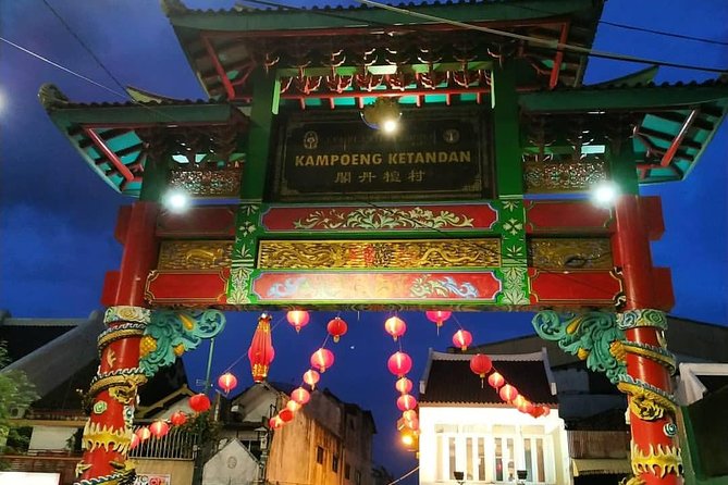 Yogyakarta Night Delight Walking Tour - Why this Yogyakarta night tour feels worth $30
