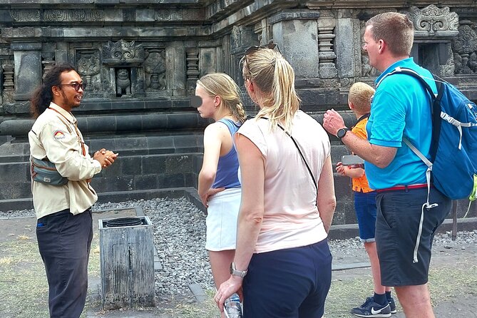 Yogyakarta: SUNRISE Above Cloud & Explore UNESCO Temples w/ GUIDE - Borobudur summit climb: nine levels, shoes, and why tickets matter